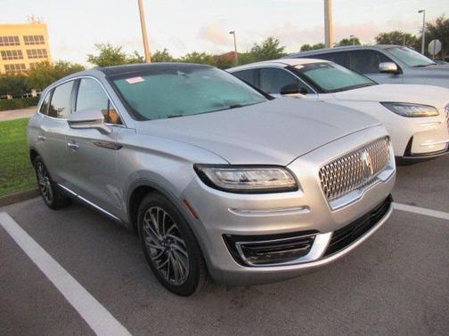 2019 Lincoln Nautilus Reserve