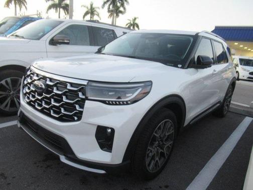 2025 Ford Explorer Platinum