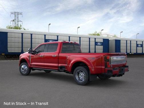 2025 Ford F-450 Platinum
