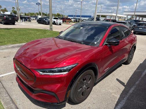 2023 Ford Mustang Mach-E California Route 1