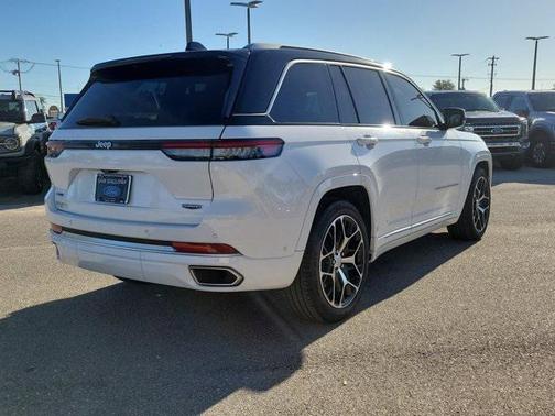 2022 Jeep Grand Cherokee 4xe Summit Reserve