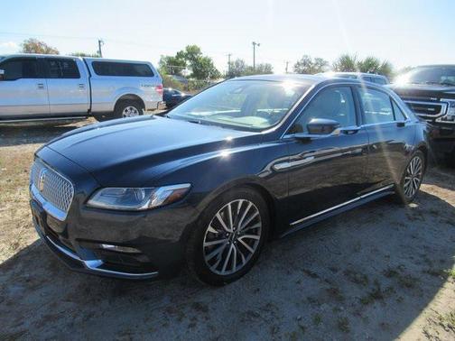 2017 Lincoln Continental Select