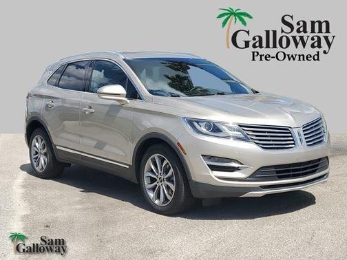 2015 Lincoln MKC Base