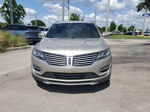 2015 Lincoln MKC Base