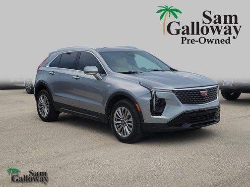 Silver Metallic 2025 Cadillac XT4 Premium Luxury