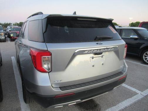 Silver Metallic 2024 Ford Explorer XLT