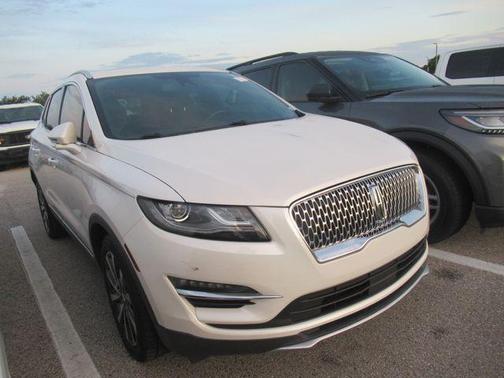 White Platinum Clearcoat Metallic 2019 Lincoln MKC Reserve
