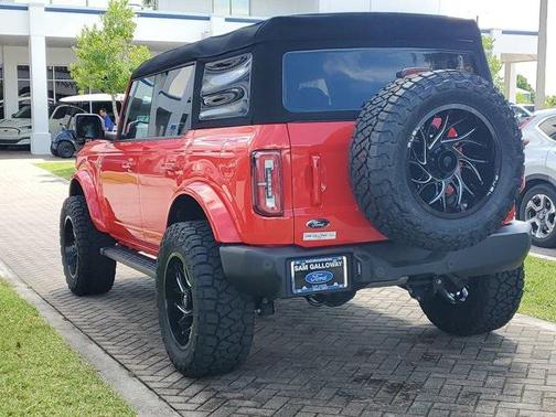 2023 Ford Bronco Outer Banks