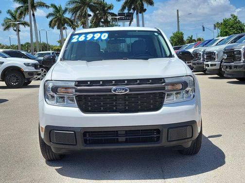 Oxford White 2024 Ford Maverick XLT