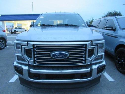 2022 Ford F-350 Lariat