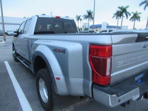 2022 Ford F-350 Lariat