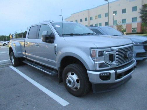 2022 Ford F-350 Lariat