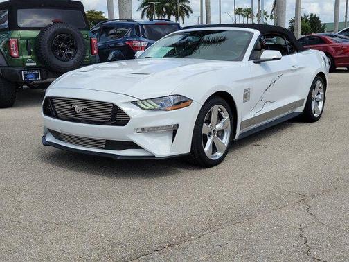 OXFORD WHITE 2019 Ford Mustang GT Premium