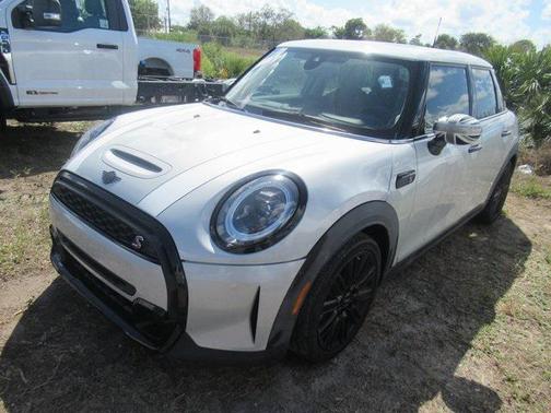 2022 MINI Hardtop Cooper S
