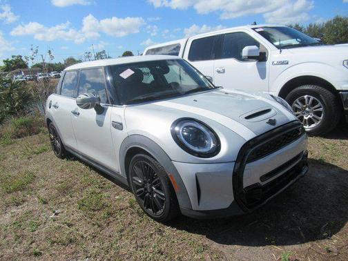 2022 MINI Hardtop Cooper S