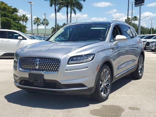 2022 Lincoln Nautilus Reserve