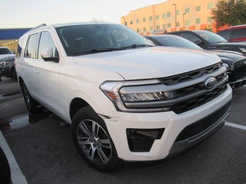 2024 Ford Expedition XLT
