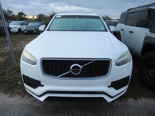 2017 Volvo XC90 T5 R-Design