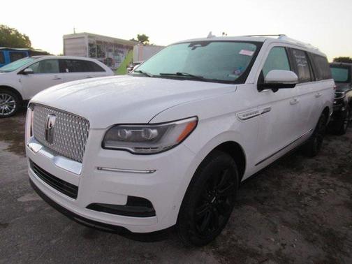 2022 Lincoln Navigator Reserve