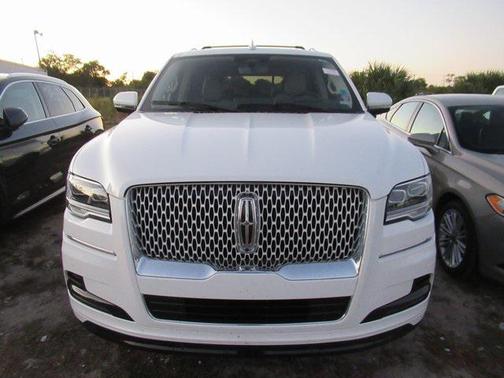 2022 Lincoln Navigator Reserve