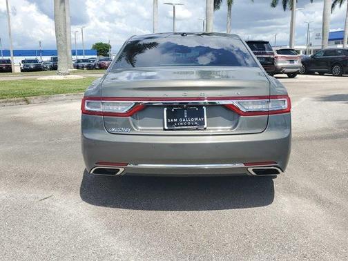 2017 Lincoln Continental Reserve