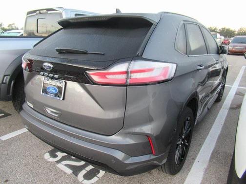 2023 Ford Edge ST Line
