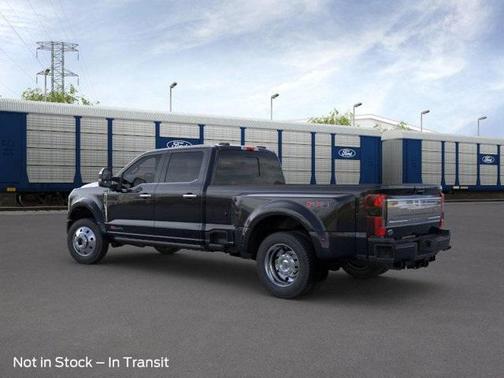 2025 Ford F-450 Platinum