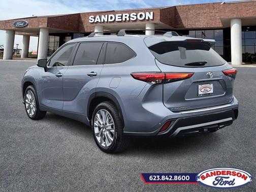 2021 Toyota Highlander LIMITED