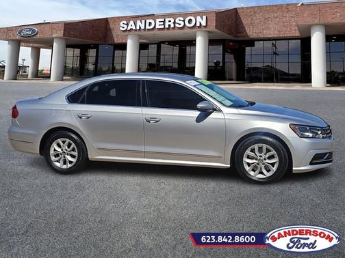 2016 Volkswagen Passat 1.8T S