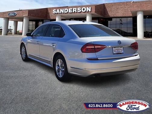 2016 Volkswagen Passat 1.8T S