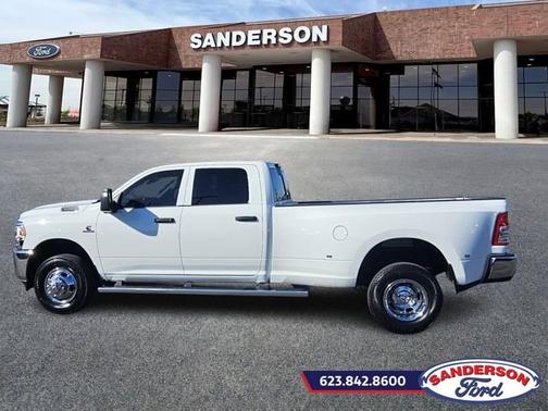 2023 RAM 3500 TRADESMAN
