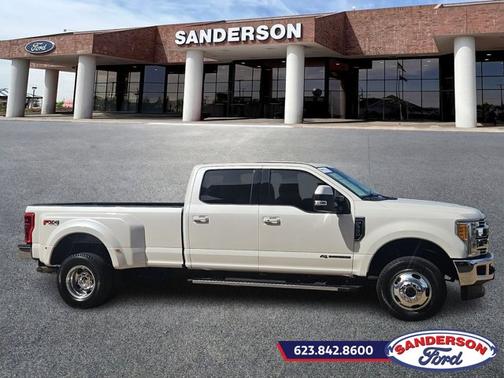 2017 Ford F-350 LARIAT SUPER DUTY