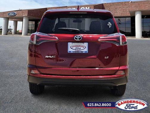 2018 Toyota RAV4 LE