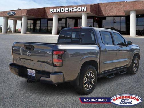 2022 Nissan Frontier SV