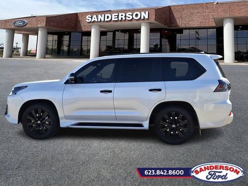 2021 Lexus LX 570 THREE-ROW