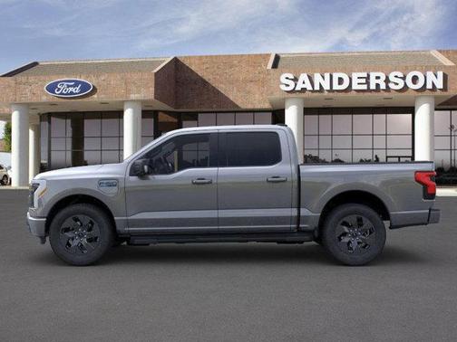 2025 Ford F-150 Lightning Flash