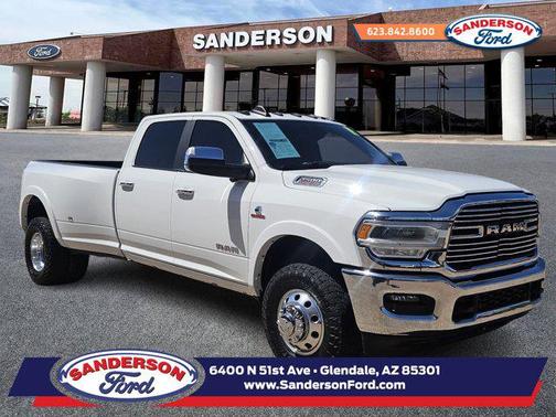 2019 RAM 3500 Laramie Crew Cab 4x4 8' Box