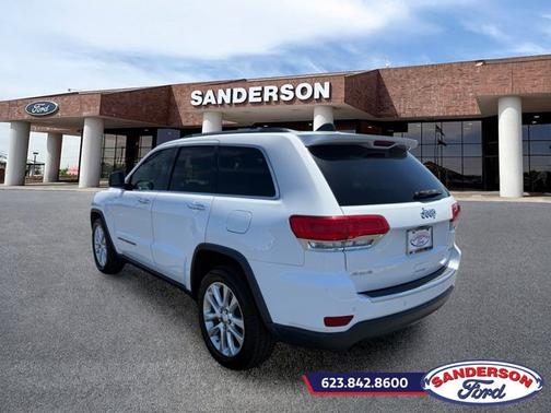 Bright White Clearcoat 2017 Jeep Grand Cherokee LIMITED