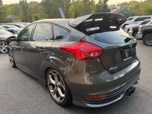 2016 Ford Focus ST