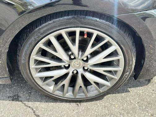 2015 Lexus IS 250 Crafted Line