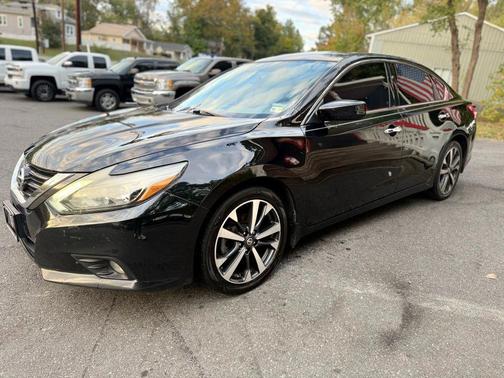2016 Nissan Altima 2.5 SR