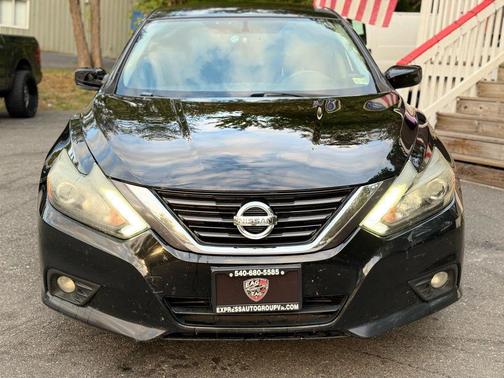 2016 Nissan Altima 2.5 SR