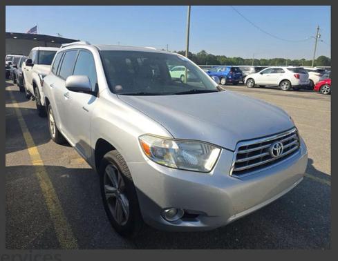 Classic Silver Metallic 2010 Toyota Highlander Limited