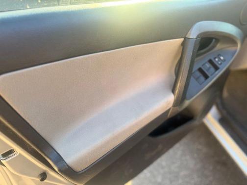 2010 Toyota RAV4 Sport