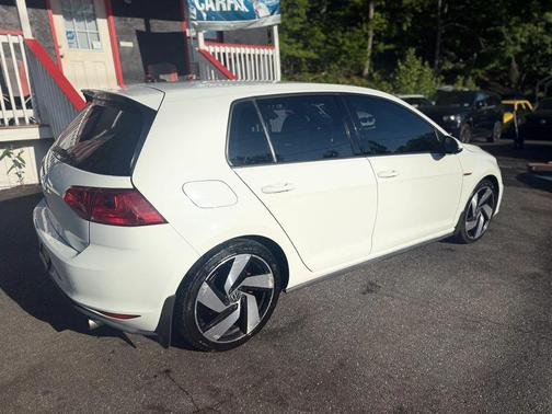 Pure White 2016 Volkswagen Golf GTI 2.0T S 4-Door