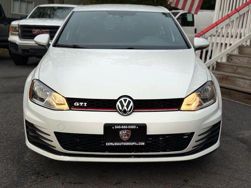 2015 Volkswagen Golf GTI 2.0T S 4-Door