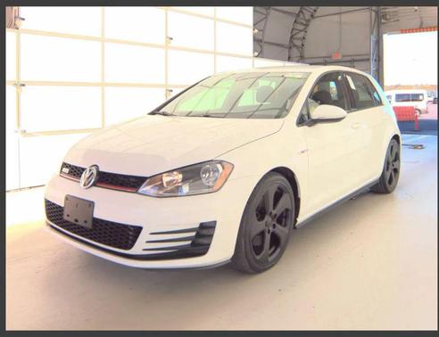 2015 Volkswagen Golf GTI 2.0T S 4-Door