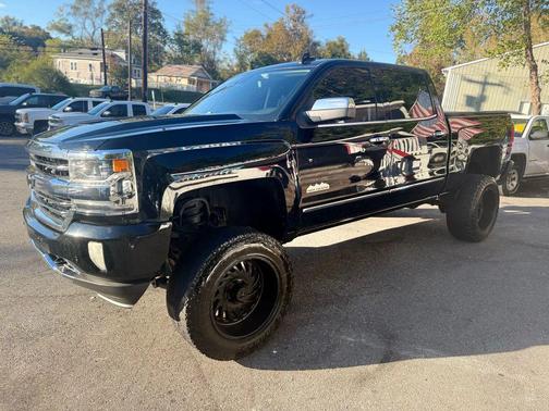 2017 Chevrolet Silverado 1500 High Country