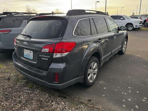 2011 Subaru Outback 2.5 i Limited