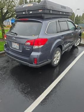 2014 Subaru Outback 2.5i